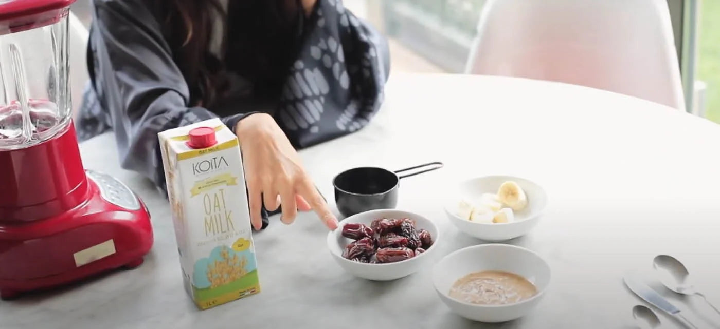 READY FOR A VEGAN SHAKE! – KOITA OAT AND ALMOND BUTTER SMOOTHIE